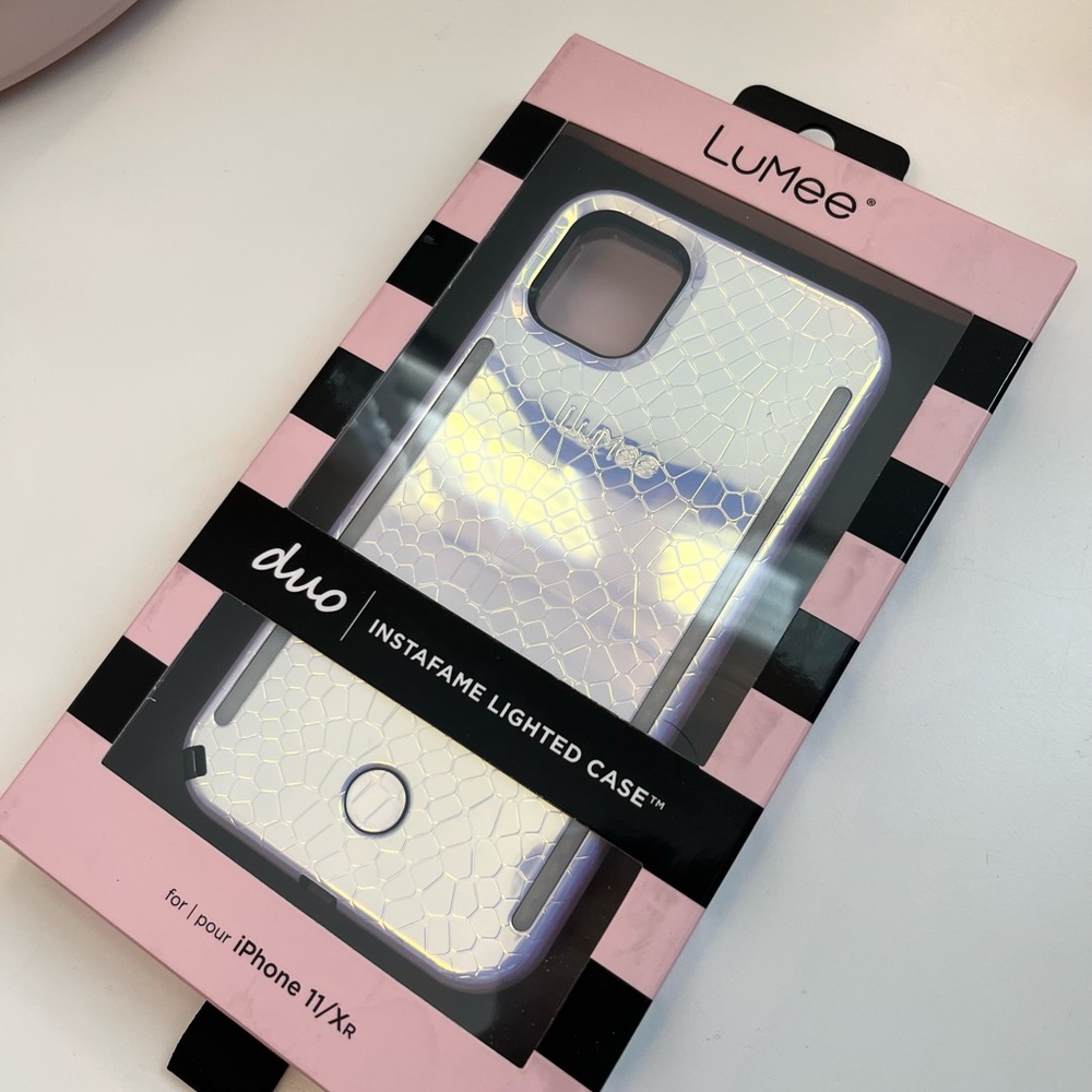 Lumee Duo Phone Case (IPhone 11/11XR)
